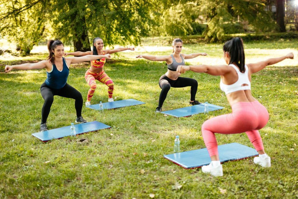 squat in the park image